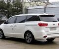 Белый Киа Карнивал, объемом двигателя 2.2 л и пробегом 107 тыс. км за 10400 $, фото 1 на Automoto.ua