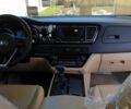 Белый Киа Карнивал, объемом двигателя 2.2 л и пробегом 102 тыс. км за 28900 $, фото 3 на Automoto.ua
