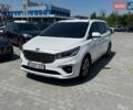 Белый Киа Карнивал, объемом двигателя 2.2 л и пробегом 71 тыс. км за 28900 $, фото 1 на Automoto.ua