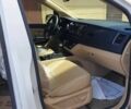 Білий Кіа Карнівал, об'ємом двигуна 2.2 л та пробігом 98 тис. км за 18983 $, фото 7 на Automoto.ua