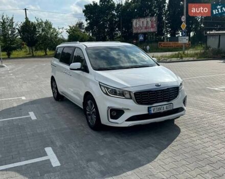 Киа Карнивал 2019 в Киеве на Automoto.ua Белый Киа Карнивал, объемом двигателя 2.2 л и пробегом 108 тыс. км за 28500 $, фото 2 на Automoto.ua