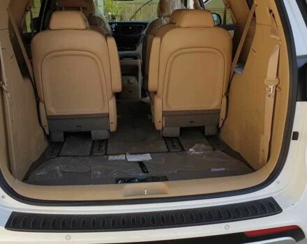 Білий Кіа Карнівал, об'ємом двигуна 2.2 л та пробігом 101 тис. км за 23000 $, фото 12 на Automoto.ua