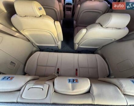 Белый Киа Карнивал, объемом двигателя 2.2 л и пробегом 140 тыс. км за 25900 $, фото 26 на Automoto.ua