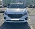 Белый Киа Карнивал, объемом двигателя 2.2 л и пробегом 148 тыс. км за 22999 $, фото 1 на Automoto.ua