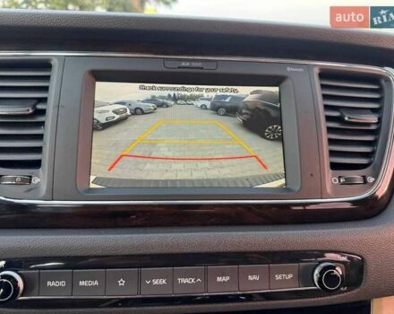 Киа Карнивал 2019 в Киеве на Automoto.ua Белый Киа Карнивал, объемом двигателя 2.2 л и пробегом 140 тыс. км за 25900 $, фото 16 на Automoto.ua