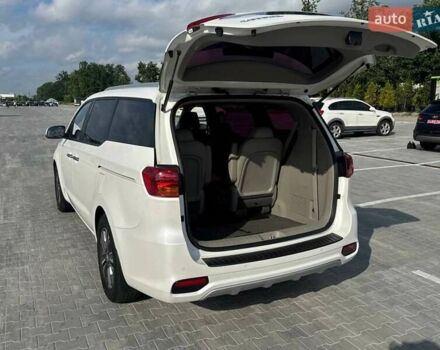 Киа Карнивал 2019 в Киеве на Automoto.ua Белый Киа Карнивал, объемом двигателя 2.2 л и пробегом 108 тыс. км за 28500 $, фото 9 на Automoto.ua