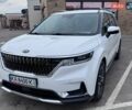 Белый Киа Карнивал, объемом двигателя 2.15 л и пробегом 105 тыс. км за 32500 $, фото 1 на Automoto.ua