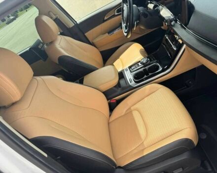 Белый Киа Карнивал, объемом двигателя 2.2 л и пробегом 78 тыс. км за 16000 $, фото 6 на Automoto.ua