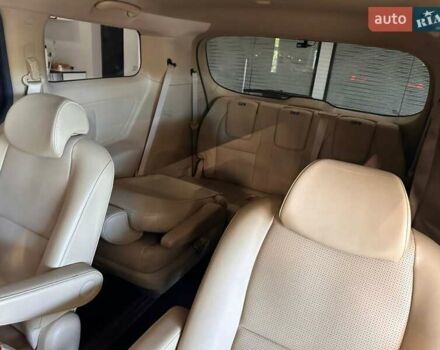 Белый Киа Карнивал, объемом двигателя 2.2 л и пробегом 134 тыс. км за 25900 $, фото 19 на Automoto.ua