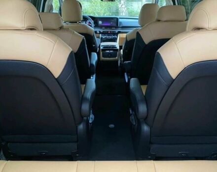 Белый Киа Карнивал, объемом двигателя 2.2 л и пробегом 44 тыс. км за 23000 $, фото 8 на Automoto.ua