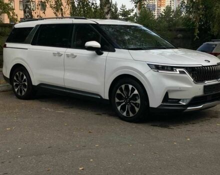 Белый Киа Карнивал, объемом двигателя 2.2 л и пробегом 44 тыс. км за 23000 $, фото 1 на Automoto.ua