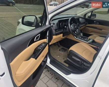 Білий Кіа Карнівал, об'ємом двигуна 2.15 л та пробігом 167 тис. км за 33000 $, фото 20 на Automoto.ua