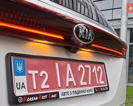 Белый Киа Карнивал, объемом двигателя 2.2 л и пробегом 144 тыс. км за 39700 $, фото 129 на Automoto.ua