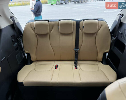 Белый Киа Карнивал, объемом двигателя 2.2 л и пробегом 23 тыс. км за 41900 $, фото 93 на Automoto.ua