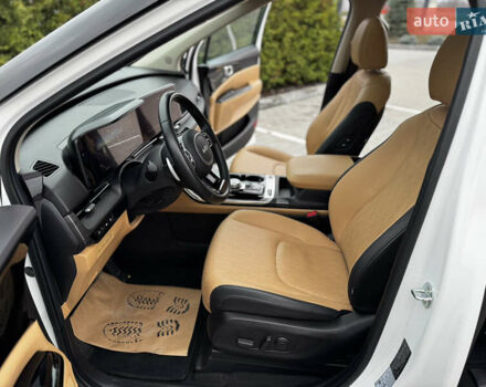 Белый Киа Карнивал, объемом двигателя 2.2 л и пробегом 23 тыс. км за 41900 $, фото 85 на Automoto.ua