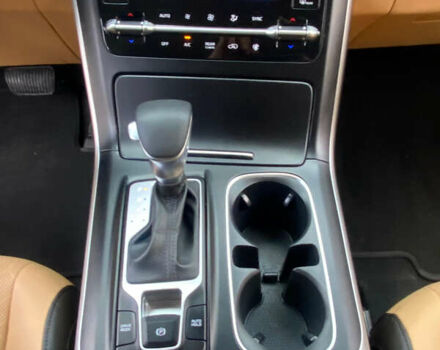 Белый Киа Карнивал, объемом двигателя 2.2 л и пробегом 152 тыс. км за 29500 $, фото 31 на Automoto.ua