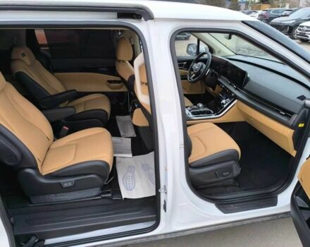 Білий Кіа Карнівал, об'ємом двигуна 2.2 л та пробігом 56 тис. км за 26000 $, фото 13 на Automoto.ua