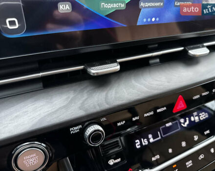 Белый Киа Карнивал, объемом двигателя 2.2 л и пробегом 23 тыс. км за 41900 $, фото 141 на Automoto.ua