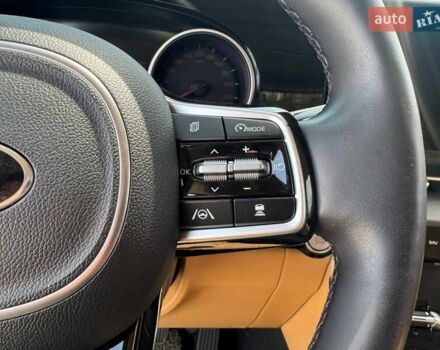 Белый Киа Карнивал, объемом двигателя 2.15 л и пробегом 42 тыс. км за 41900 $, фото 11 на Automoto.ua