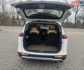 Білий Кіа Карнівал, об'ємом двигуна 2.15 л та пробігом 167 тис. км за 33000 $, фото 22 на Automoto.ua