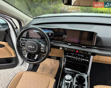 Белый Киа Карнивал, объемом двигателя 2.2 л и пробегом 23 тыс. км за 41900 $, фото 53 на Automoto.ua