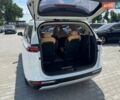 Белый Киа Карнивал, объемом двигателя 2.15 л и пробегом 42 тыс. км за 41900 $, фото 7 на Automoto.ua
