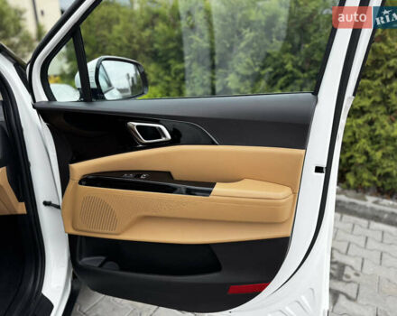 Белый Киа Карнивал, объемом двигателя 2.2 л и пробегом 23 тыс. км за 41900 $, фото 117 на Automoto.ua