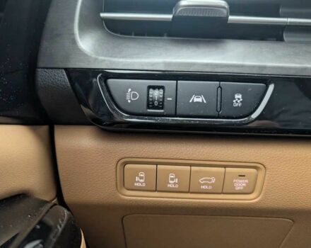 Белый Киа Карнивал, объемом двигателя 2.2 л и пробегом 43 тыс. км за 33000 $, фото 9 на Automoto.ua