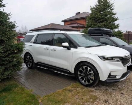 Белый Киа Карнивал, объемом двигателя 2.2 л и пробегом 43 тыс. км за 33000 $, фото 1 на Automoto.ua