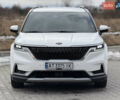 Белый Киа Карнивал, объемом двигателя 2.15 л и пробегом 167 тыс. км за 29999 $, фото 1 на Automoto.ua