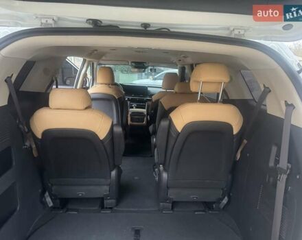 Белый Киа Карнивал, объемом двигателя 2.15 л и пробегом 78 тыс. км за 32300 $, фото 19 на Automoto.ua