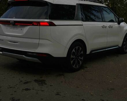 Белый Киа Карнивал, объемом двигателя 2.2 л и пробегом 44 тыс. км за 23000 $, фото 3 на Automoto.ua