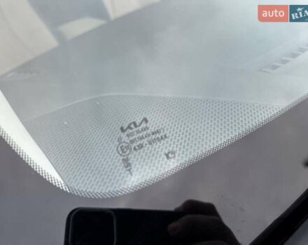 Белый Киа Карнивал, объемом двигателя 2.2 л и пробегом 23 тыс. км за 41900 $, фото 125 на Automoto.ua