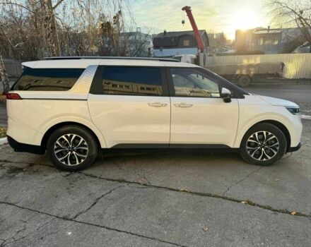 Белый Киа Карнивал, объемом двигателя 2.2 л и пробегом 39 тыс. км за 30000 $, фото 6 на Automoto.ua