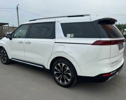 Белый Киа Карнивал, объемом двигателя 2.2 л и пробегом 34 тыс. км за 20300 $, фото 4 на Automoto.ua