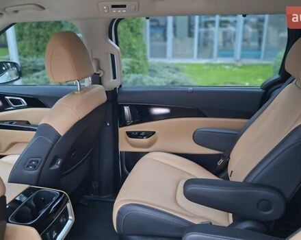Білий Кіа Карнівал, об'ємом двигуна 2.2 л та пробігом 144 тис. км за 37800 $, фото 35 на Automoto.ua