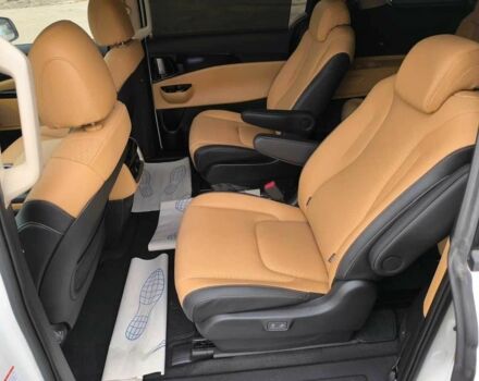 Білий Кіа Карнівал, об'ємом двигуна 2.2 л та пробігом 56 тис. км за 26000 $, фото 14 на Automoto.ua