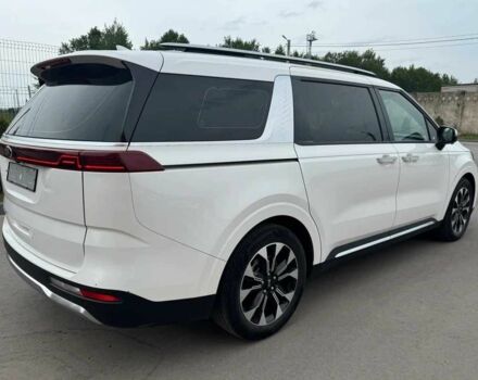 Белый Киа Карнивал, объемом двигателя 2.2 л и пробегом 34 тыс. км за 20300 $, фото 3 на Automoto.ua