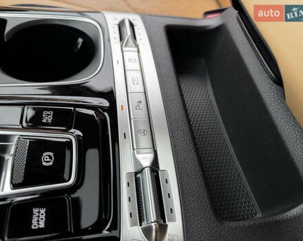 Белый Киа Карнивал, объемом двигателя 2.2 л и пробегом 23 тыс. км за 41900 $, фото 81 на Automoto.ua