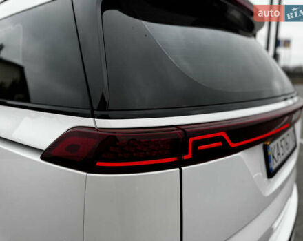 Белый Киа Карнивал, объемом двигателя 2.2 л и пробегом 23 тыс. км за 41900 $, фото 39 на Automoto.ua