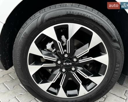 Белый Киа Карнивал, объемом двигателя 2.2 л и пробегом 23 тыс. км за 41900 $, фото 41 на Automoto.ua