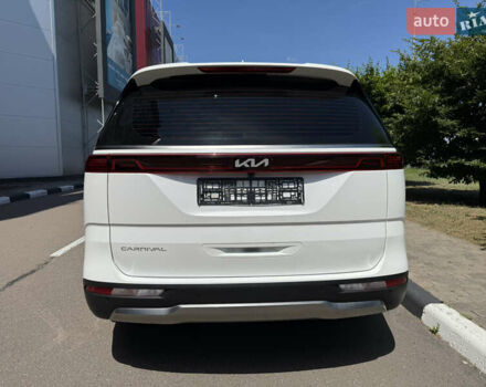 Белый Киа Карнивал, объемом двигателя 2.2 л и пробегом 11 тыс. км за 44900 $, фото 8 на Automoto.ua
