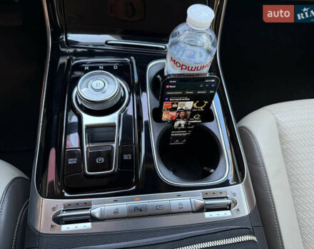 Белый Киа Карнивал, объемом двигателя 2.2 л и пробегом 11 тыс. км за 44900 $, фото 40 на Automoto.ua