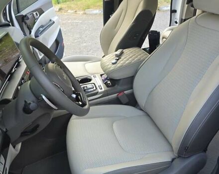 Киа Карнивал 2022 в Мукачеве на Automoto.ua Белый Киа Карнивал, объемом двигателя 2.15 л и пробегом 44 тыс. км за 49000 $, фото 27 на Automoto.ua