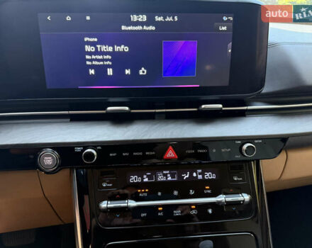 Белый Киа Карнивал, объемом двигателя 2.2 л и пробегом 11 тыс. км за 44900 $, фото 44 на Automoto.ua