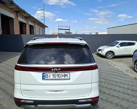Белый Киа Карнивал, объемом двигателя 2.15 л и пробегом 40 тыс. км за 54500 $, фото 3 на Automoto.ua