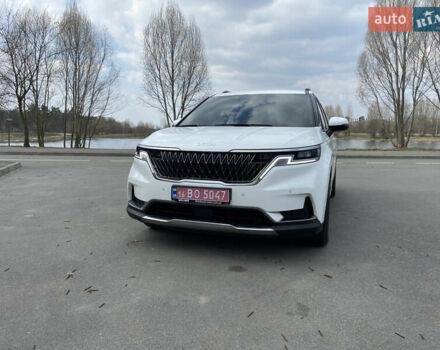Киа Карнивал 2023 в Киеве на Automoto.ua Белый Киа Карнивал, объемом двигателя 2.2 л и пробегом 62 тыс. км за 45800 $, фото 2 на Automoto.ua