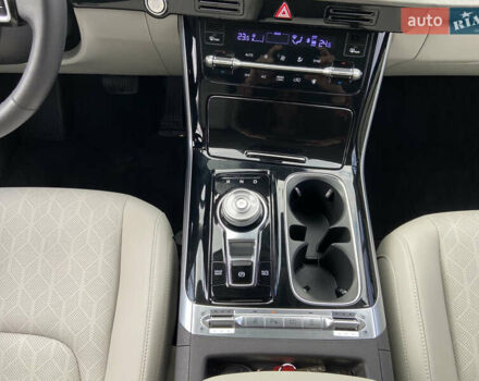 Киа Карнивал 2023 в Киеве на Automoto.ua Белый Киа Карнивал, объемом двигателя 2.2 л и пробегом 62 тыс. км за 45800 $, фото 10 на Automoto.ua