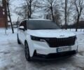 Белый Киа Карнивал, объемом двигателя 2.15 л и пробегом 64 тыс. км за 52000 $, фото 1 на Automoto.ua