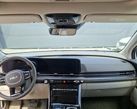 Белый Киа Карнивал, объемом двигателя 2.15 л и пробегом 40 тыс. км за 54500 $, фото 6 на Automoto.ua